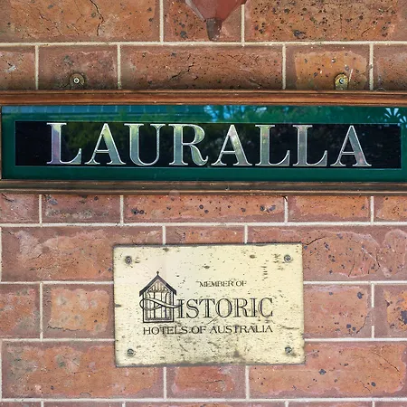 Lauralla