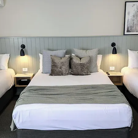 The Clairfield Motel