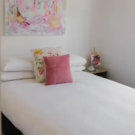 Lynwood Luxe Holiday home *