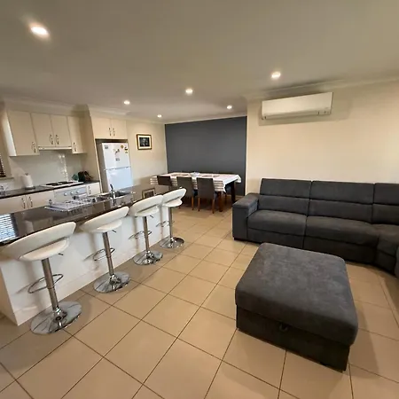 Comfy And Relaxing - Rest Easy Mudgee
