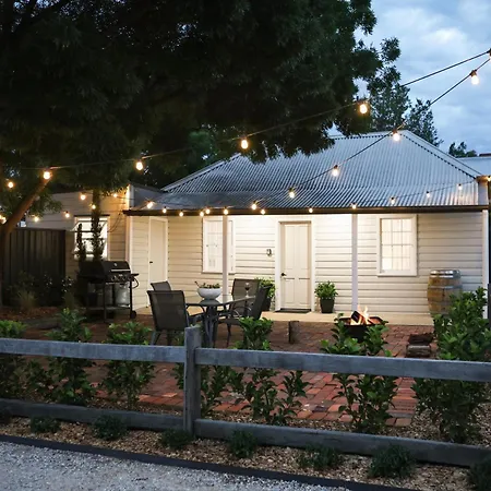 Claret On Douro - Ash Apartment Mudgee
