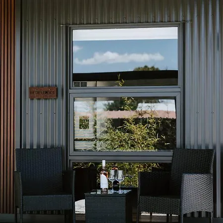Petit Verdot - A Luxe Wine Retreat *