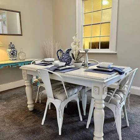 Kenso Residence, Kenso 28 & Kenso 30 * Mudgee