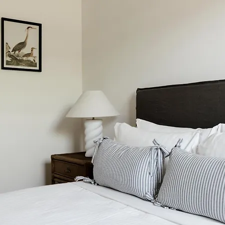 Airdrie - Storybook Country Charm
