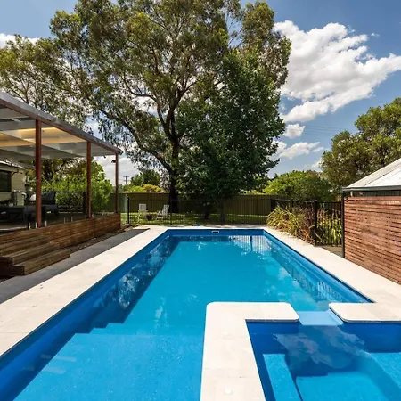 Ironbark Oasis - Serene Poolside Haven By Cbd * Mudgee