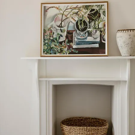 Airdrie - Storybook Country Charm * Mudgee
