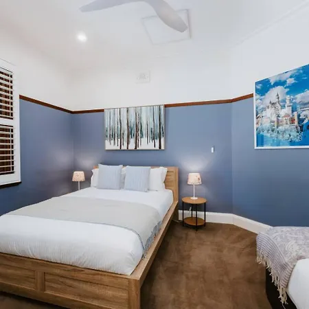 Ironbark Oasis - Serene Poolside Haven By Cbd Holiday home Mudgee