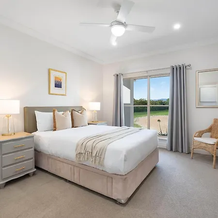 Putta Bucca Manor - Poised Poolside Country Living Holiday home Mudgee