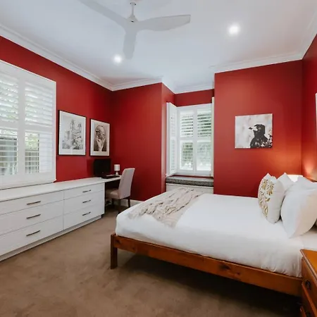 Holiday home Ironbark Oasis - Serene Poolside Haven By Cbd Mudgee