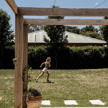 Airdrie - Storybook Country Charm Holiday home Mudgee
