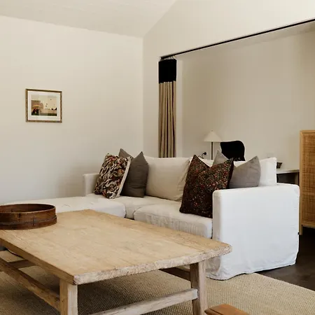 Airdrie - Storybook Country Charm