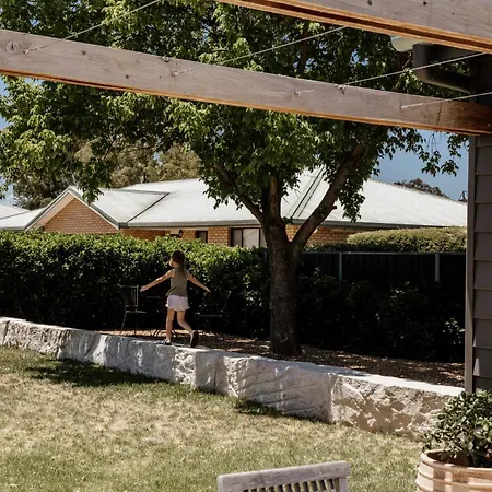 Holiday home Airdrie - Storybook Country Charm Mudgee