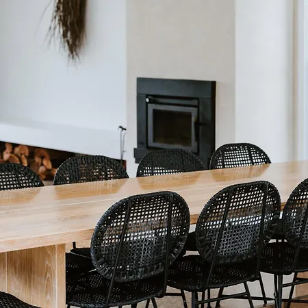 Jarli Barn - Refined Wine Country Retreat With Pool Mudgee