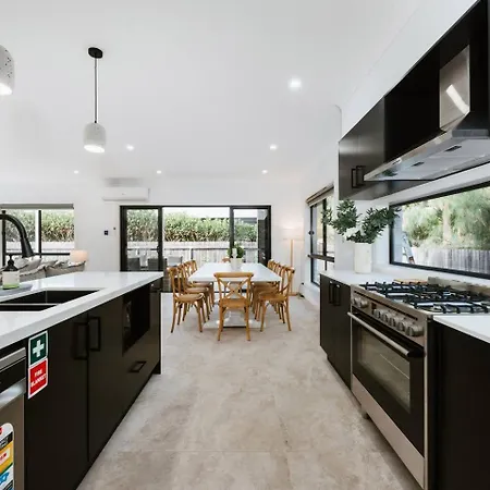 The Farm - Refined Country Retreat Near Town Centre Holiday home *