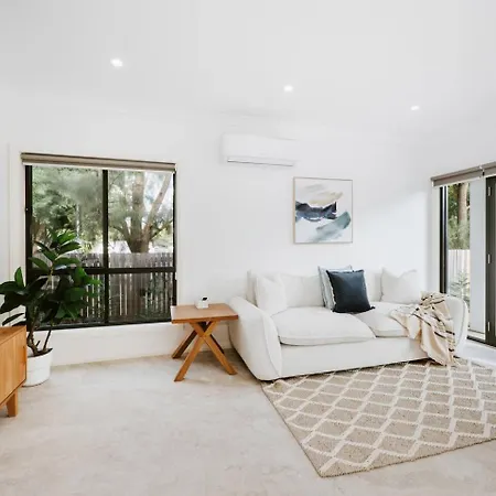 The Farm - Refined Country Retreat Near Town Centre * Mudgee