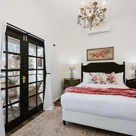 Holiday home 'mudgee Maison' A Charming Vintage Country Escape *