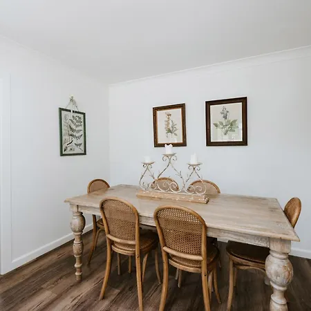 'mudgee Maison' A Charming Vintage Country Escape