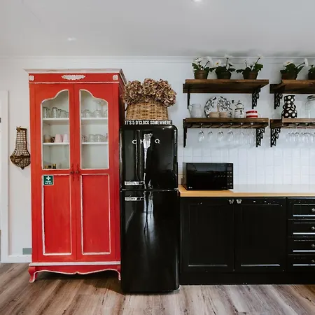 'mudgee Maison' A Charming Vintage Country Escape Holiday home *