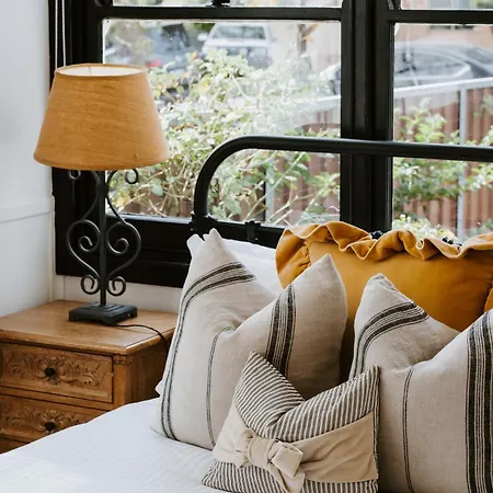 'mudgee Maison' A Charming Vintage Country Escape * Mudgee