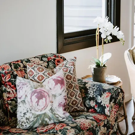 'mudgee Maison' A Charming Vintage Country Escape *