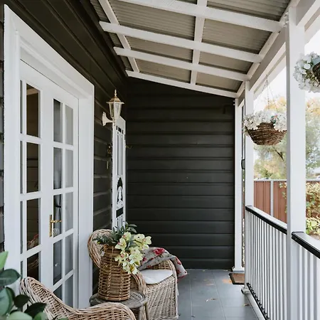 'mudgee Maison' A Charming Vintage Country Escape