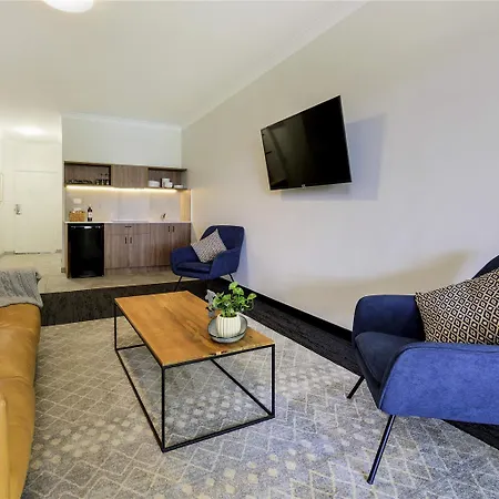 Motel Parklands
