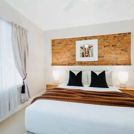Holiday home Percy's - Storybook Heritage Charm In Town