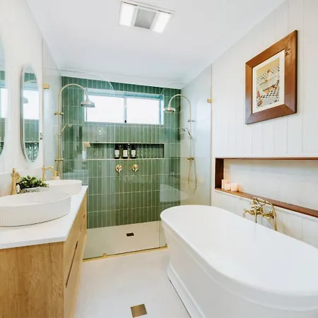 Bathurst - Historic Modern Retreat With Alfresco * Mudgee