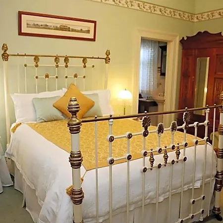 Bed & Breakfast Forgandenny House 4*