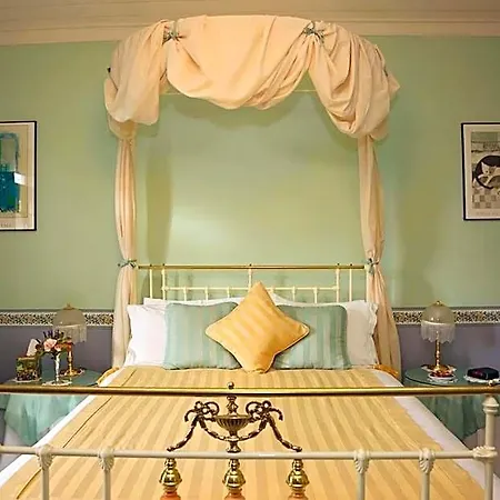 Forgandenny House Bed & Breakfast Mudgee