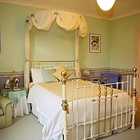 Forgandenny House Bed & Breakfast Mudgee