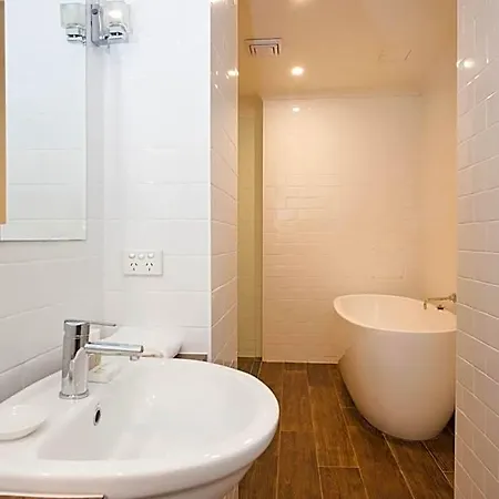 Perry Street Boutique Hotel