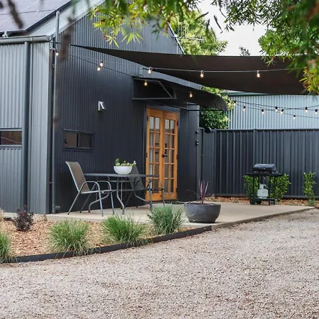 Holiday home Luxe Loft - Contemporary Comfort By Mudgee's Cbd Mudgee