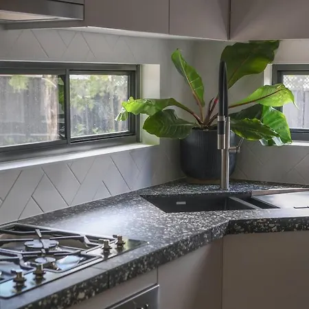Holiday home Luxe Loft - Contemporary Comfort By Mudgee's Cbd *
