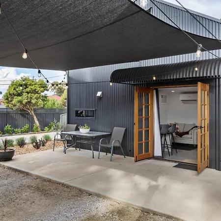 Holiday home Luxe Loft - Contemporary Comfort By Mudgee's Cbd *