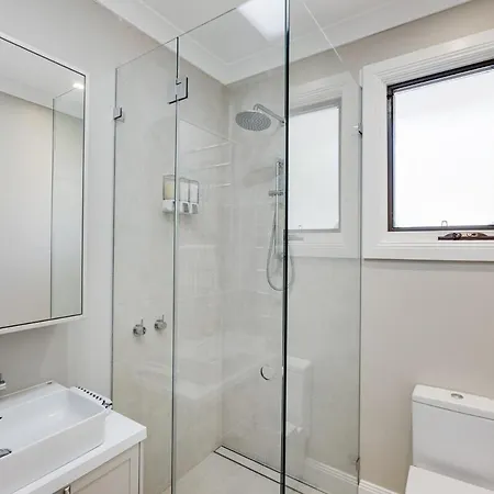 Private, Self-contained In Villa