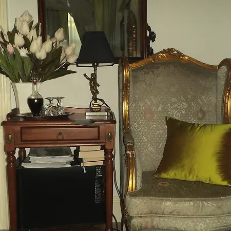 Lauralla Bed & Breakfast