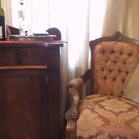 Bed & Breakfast Lauralla *