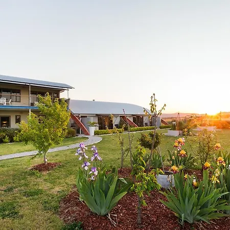 Hangar House Hotel Mudgee
