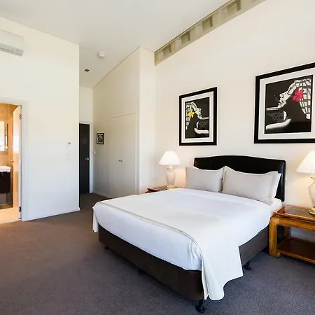Hotel Hangar House *