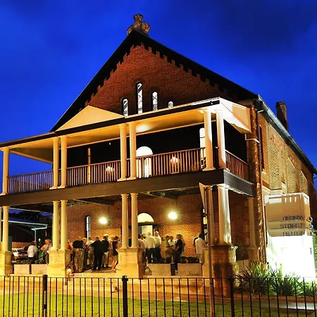 Perry Street Boutique Hotel Aparthotel Mudgee