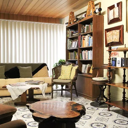 Homestay Teange House Hosted