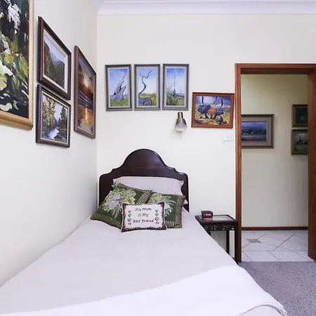 Teange House Hosted * Mudgee