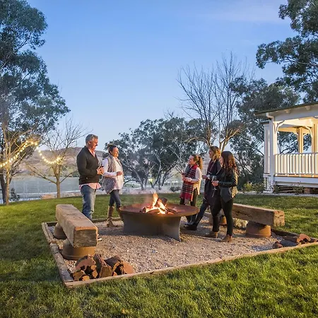 Holiday home Peppertree Farm