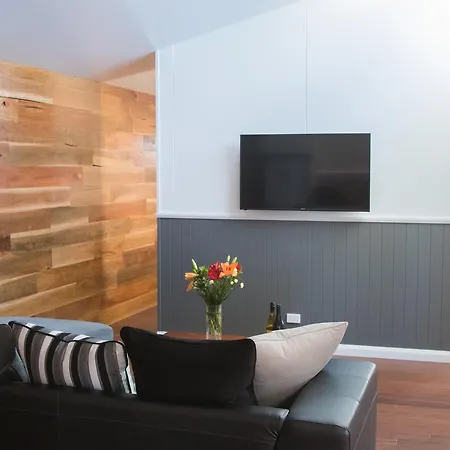 On Horatio Street Apartment Mudgee
