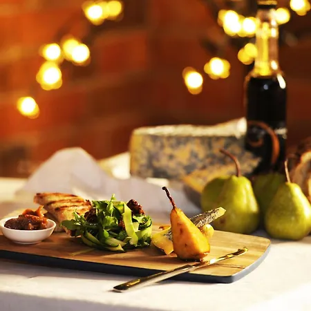Cobb & Co Court Boutique Mudgee