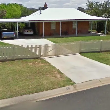 Mudgee Bed And Breakfast Bed & Breakfast
