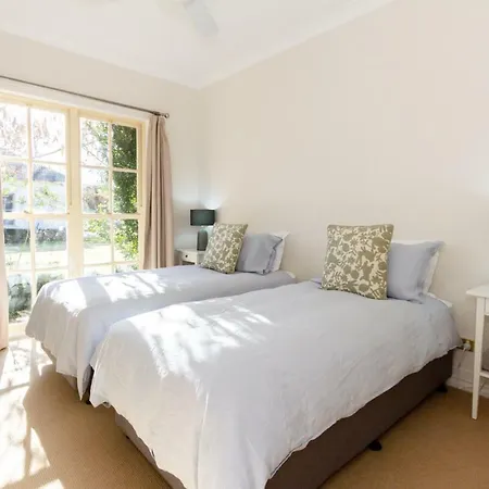 Holiday home Bellfield House *