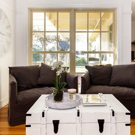 Bellfield House *