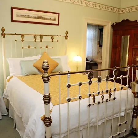 Forgandenny House Bed & Breakfast